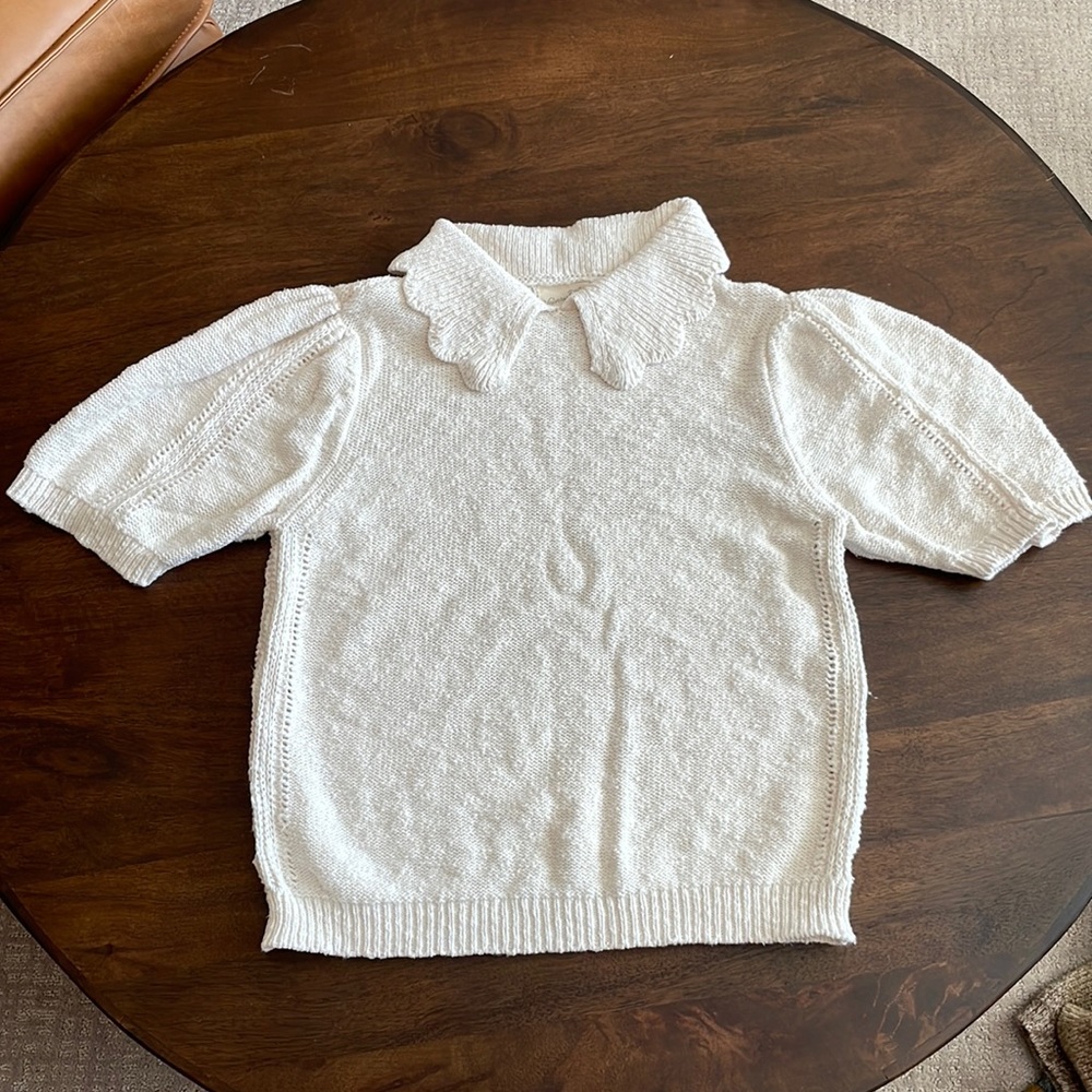 Cream sweater with puff sleeves and the cutest collar